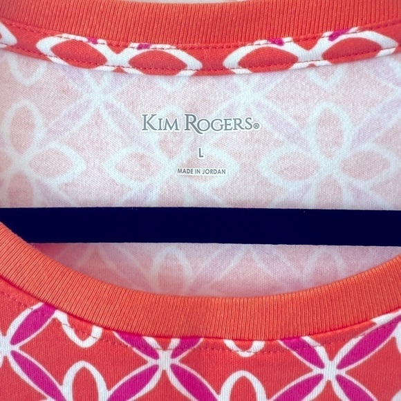Kim Rogers NWT Coral White Geometric Print Short Sleeve T-Shirt Size L - Picture 4 of 7